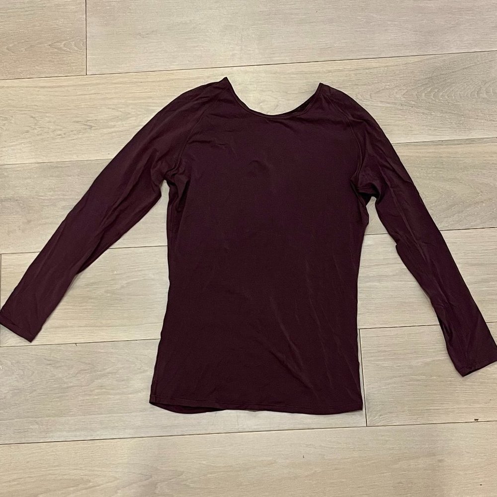 Lululemon long sleeve top